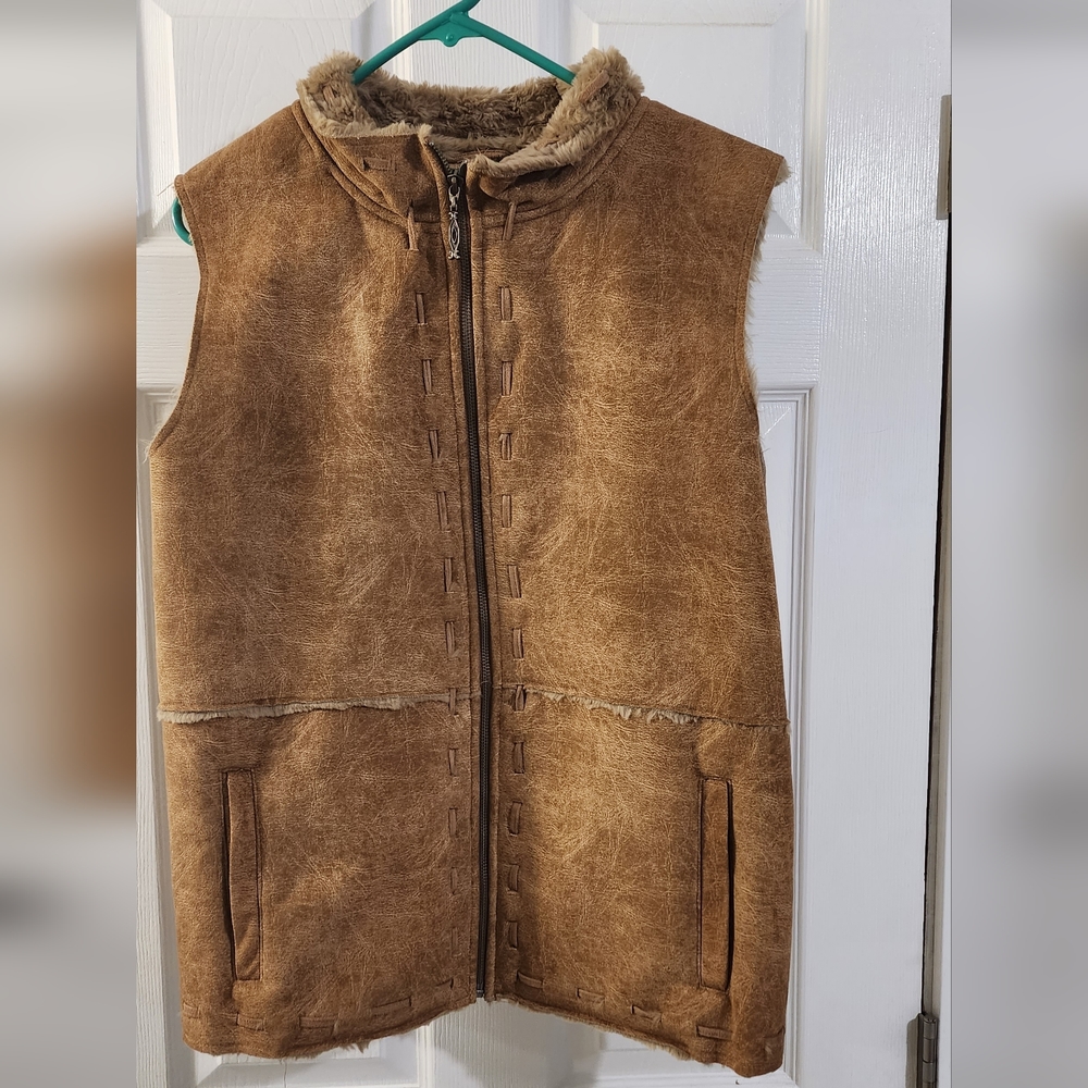 WOMEN'S VEST XL